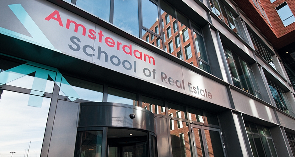 Ingang Amsterdam School of Real Estate